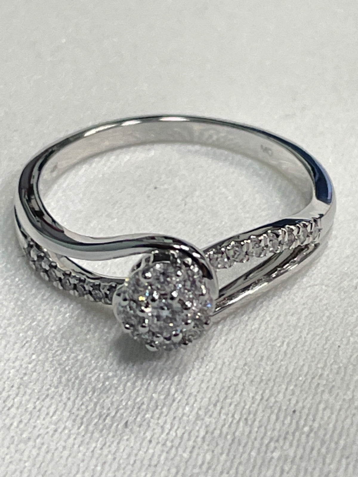 14K White Gold Engagement Ring with Diamond