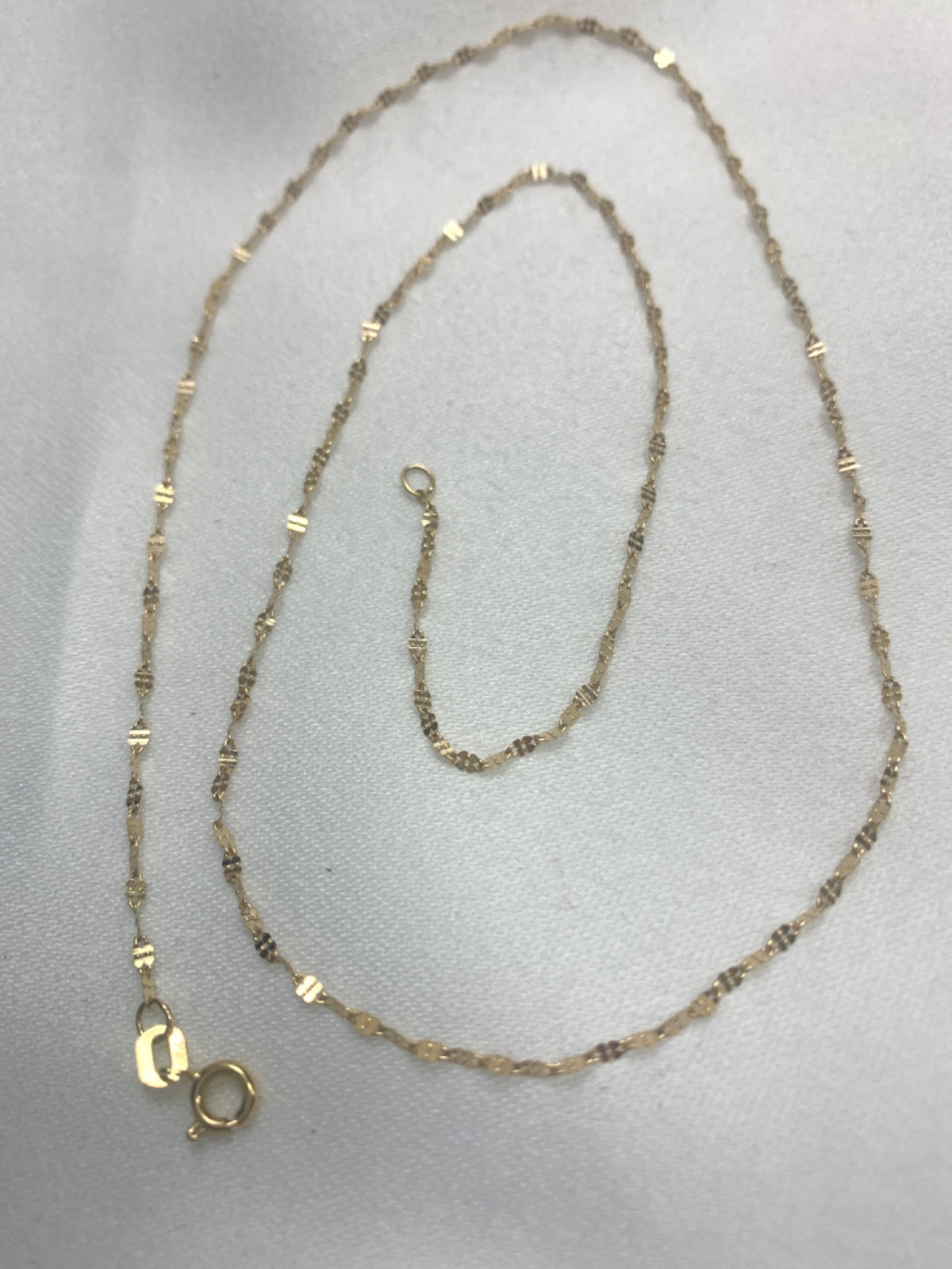 18K Yellow Gold Chain