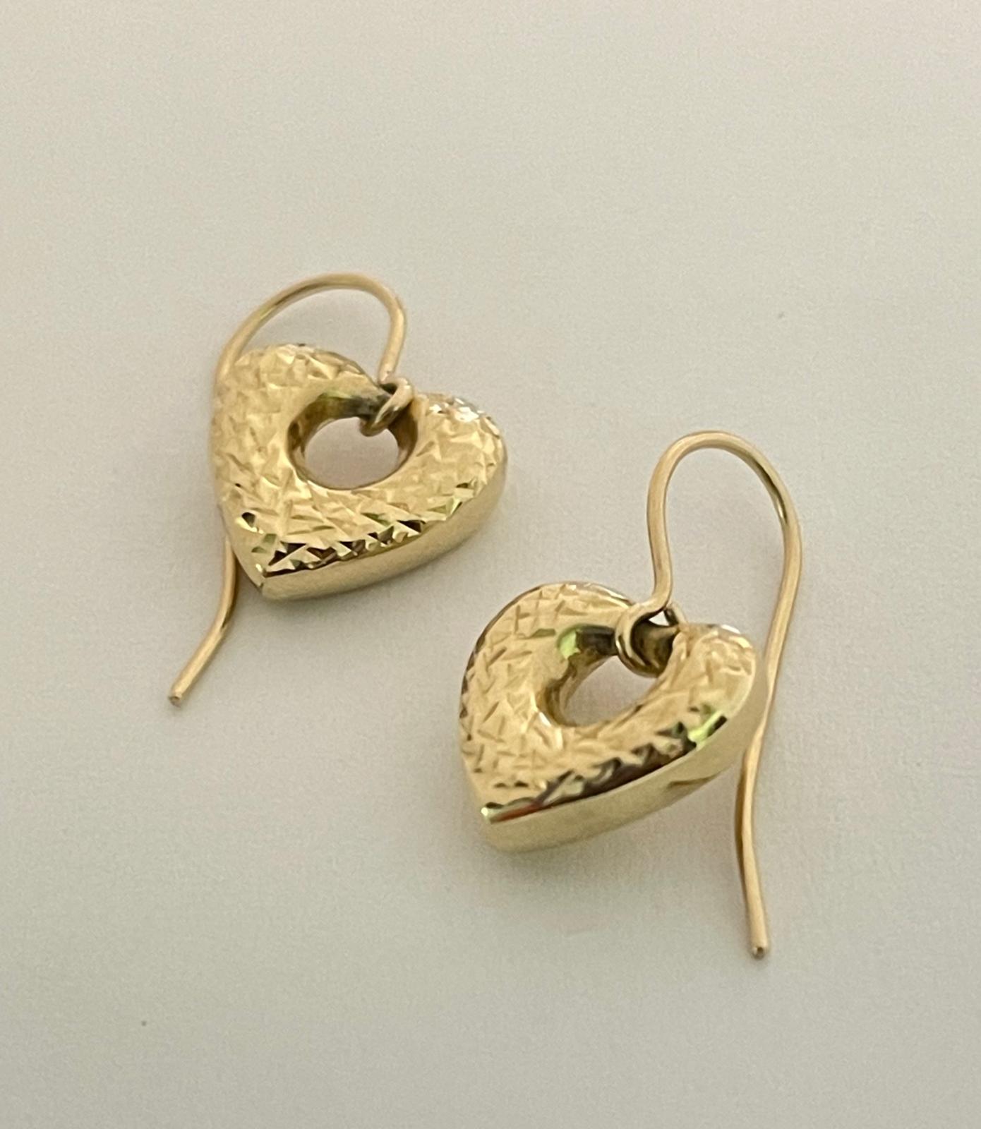 14K Yellow Gold Heart Earring