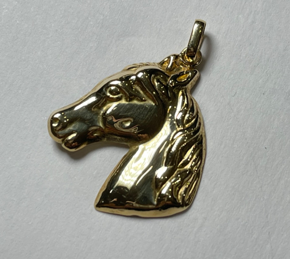 18K Yellow Gold Horse Pendant