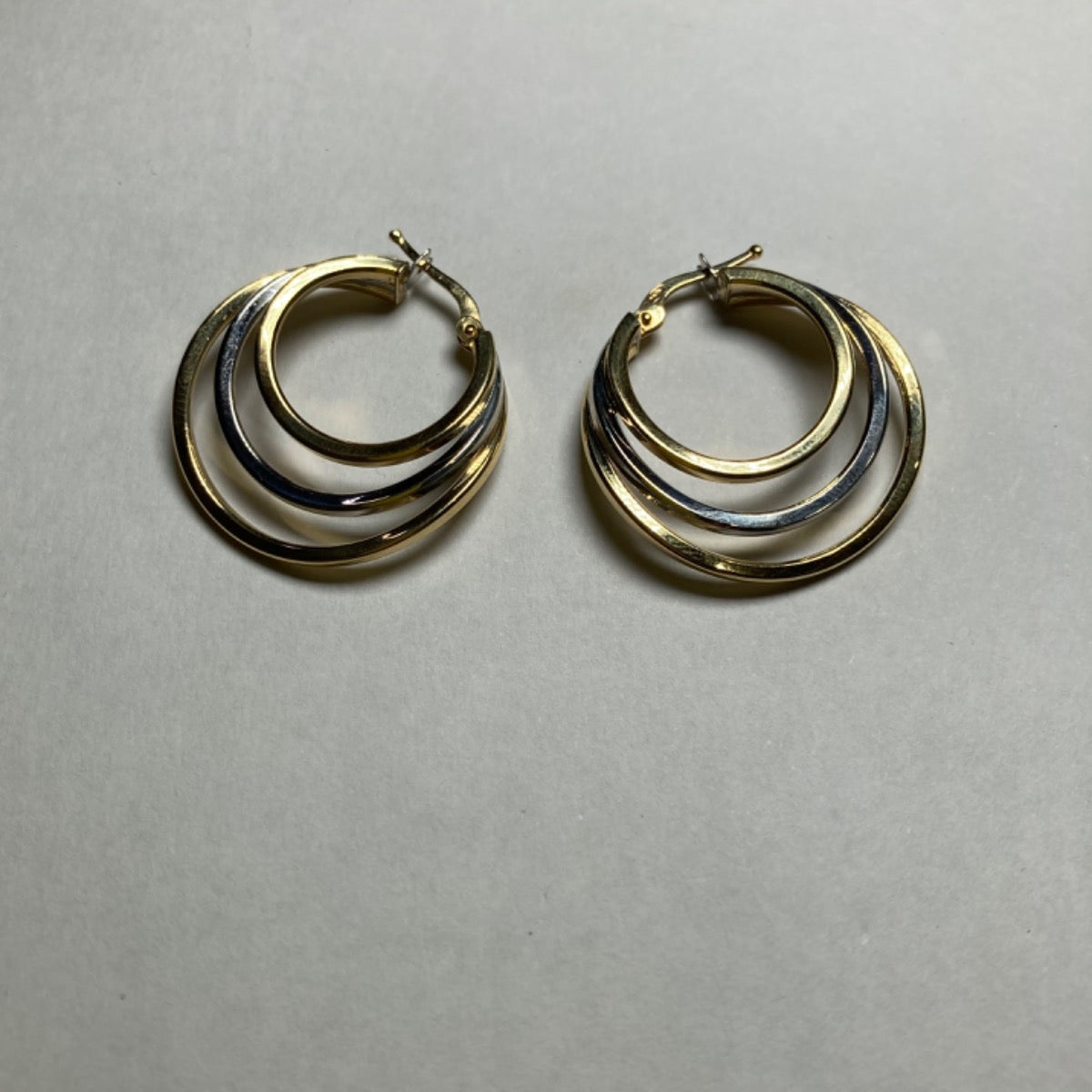 18K Two-Tone Gold Earring