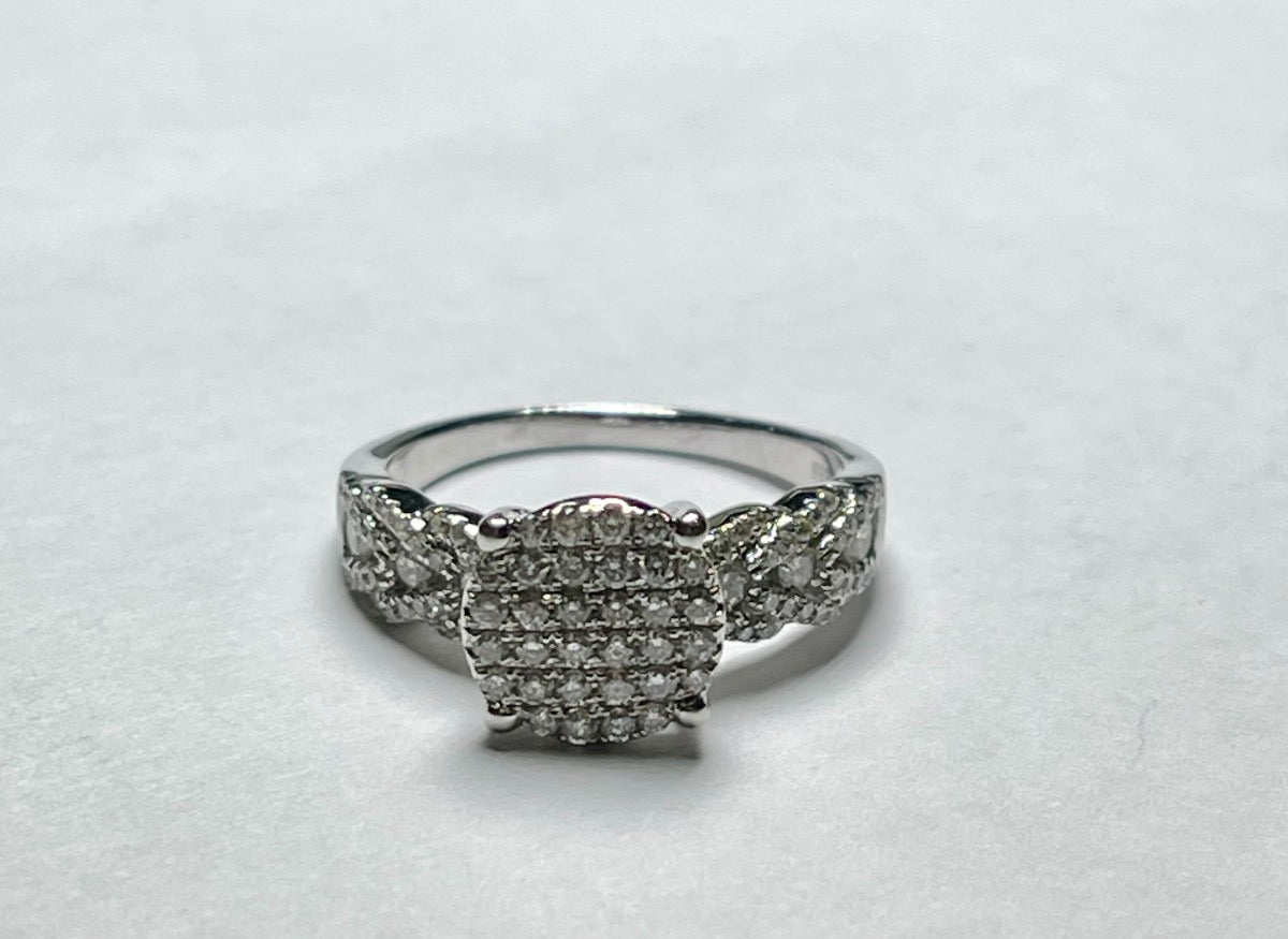 14K White Gold Engagement Ring with Diamond