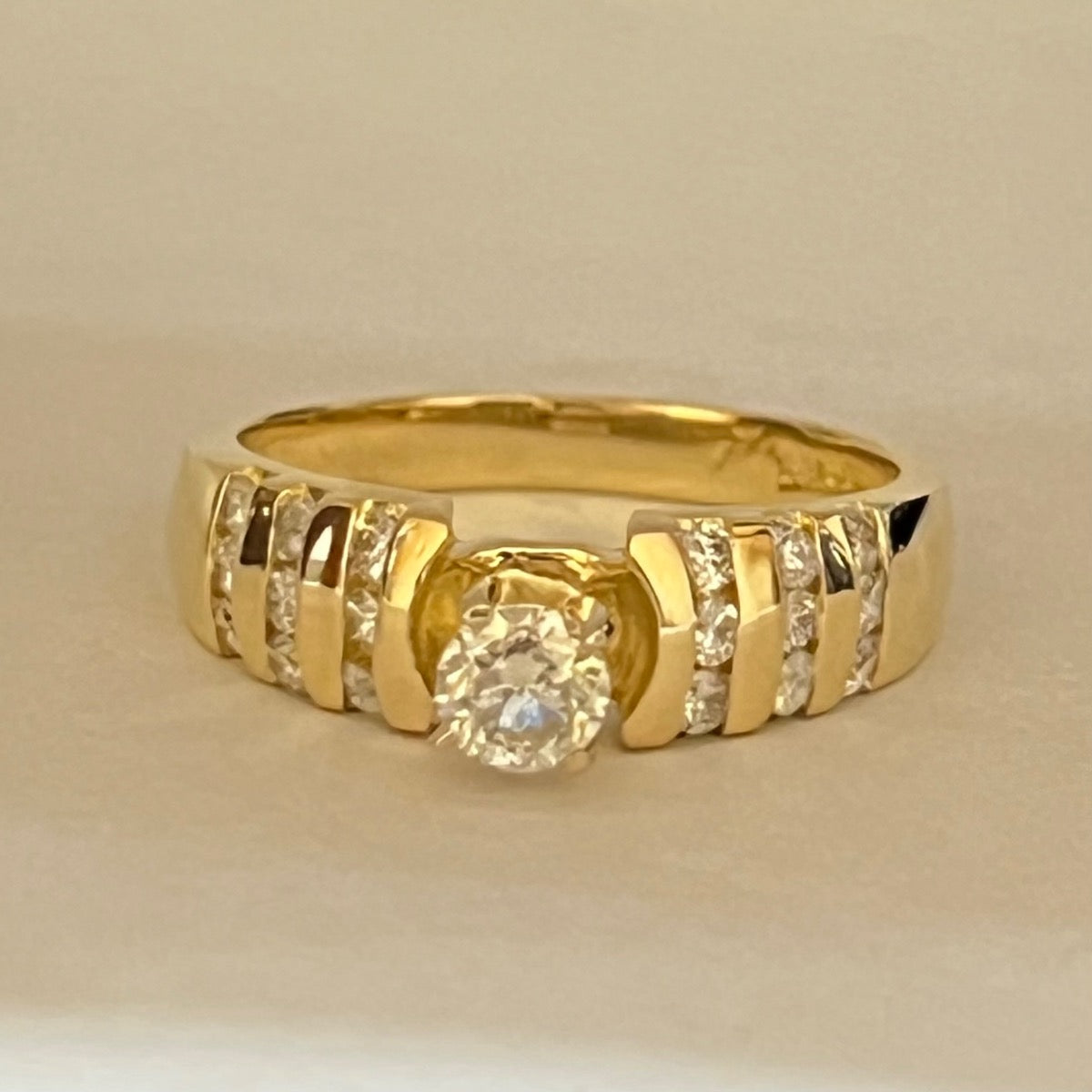 18K Yellow Gold Engagement Ring with Diamond