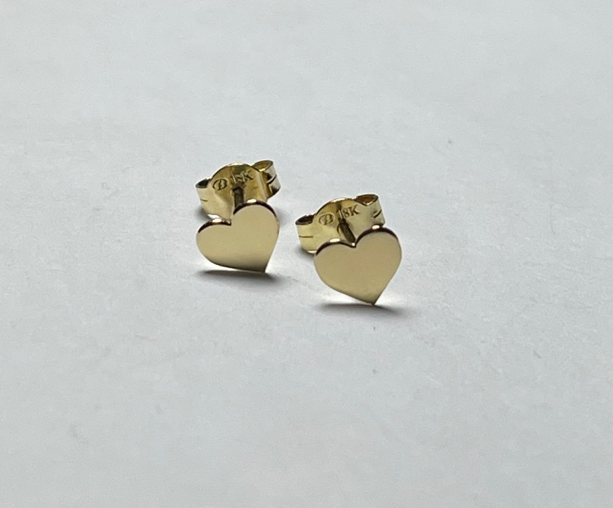 18K Yellow Gold Heart Earring