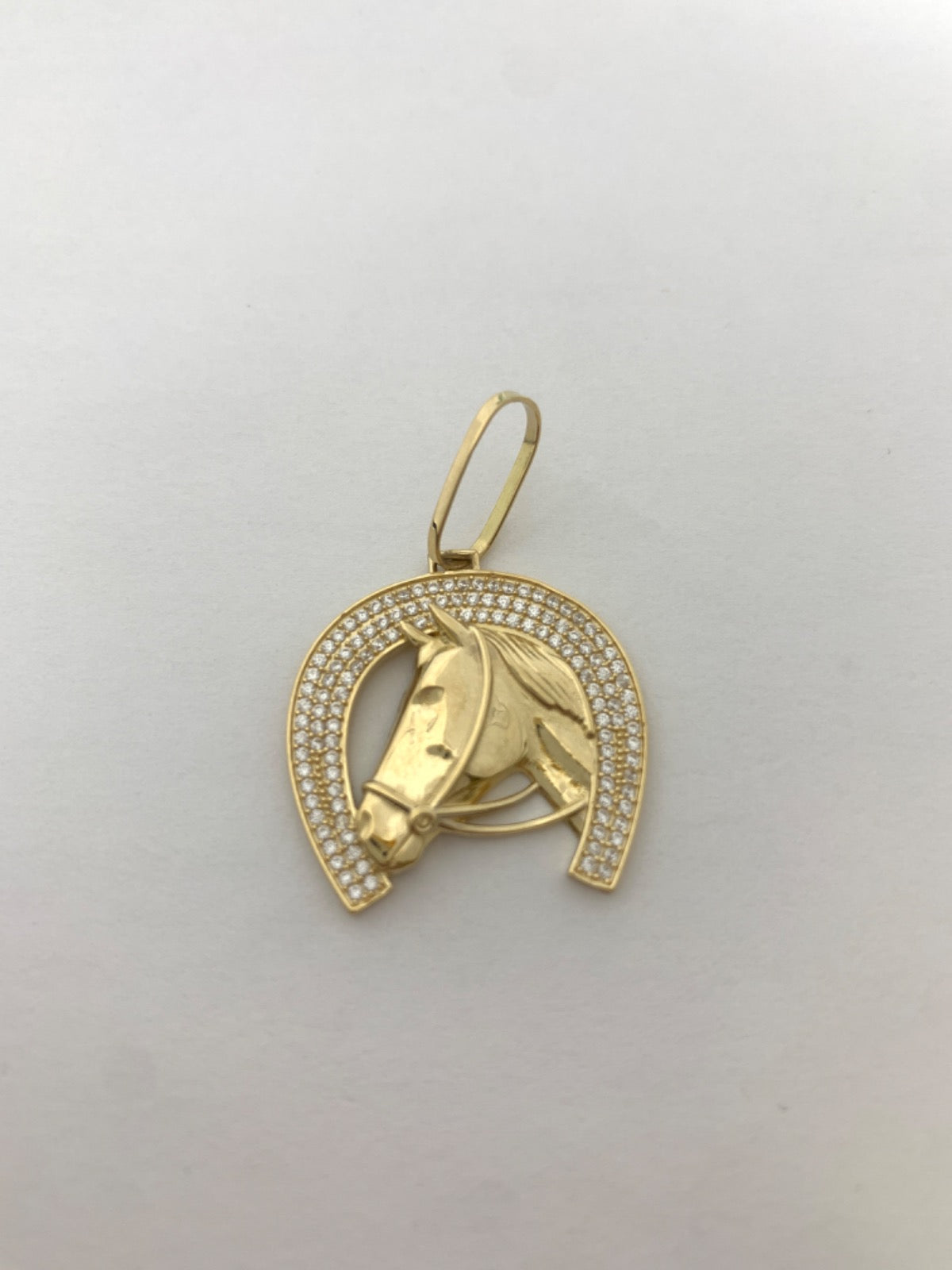 18K Yellow Gold Pendant with CZ