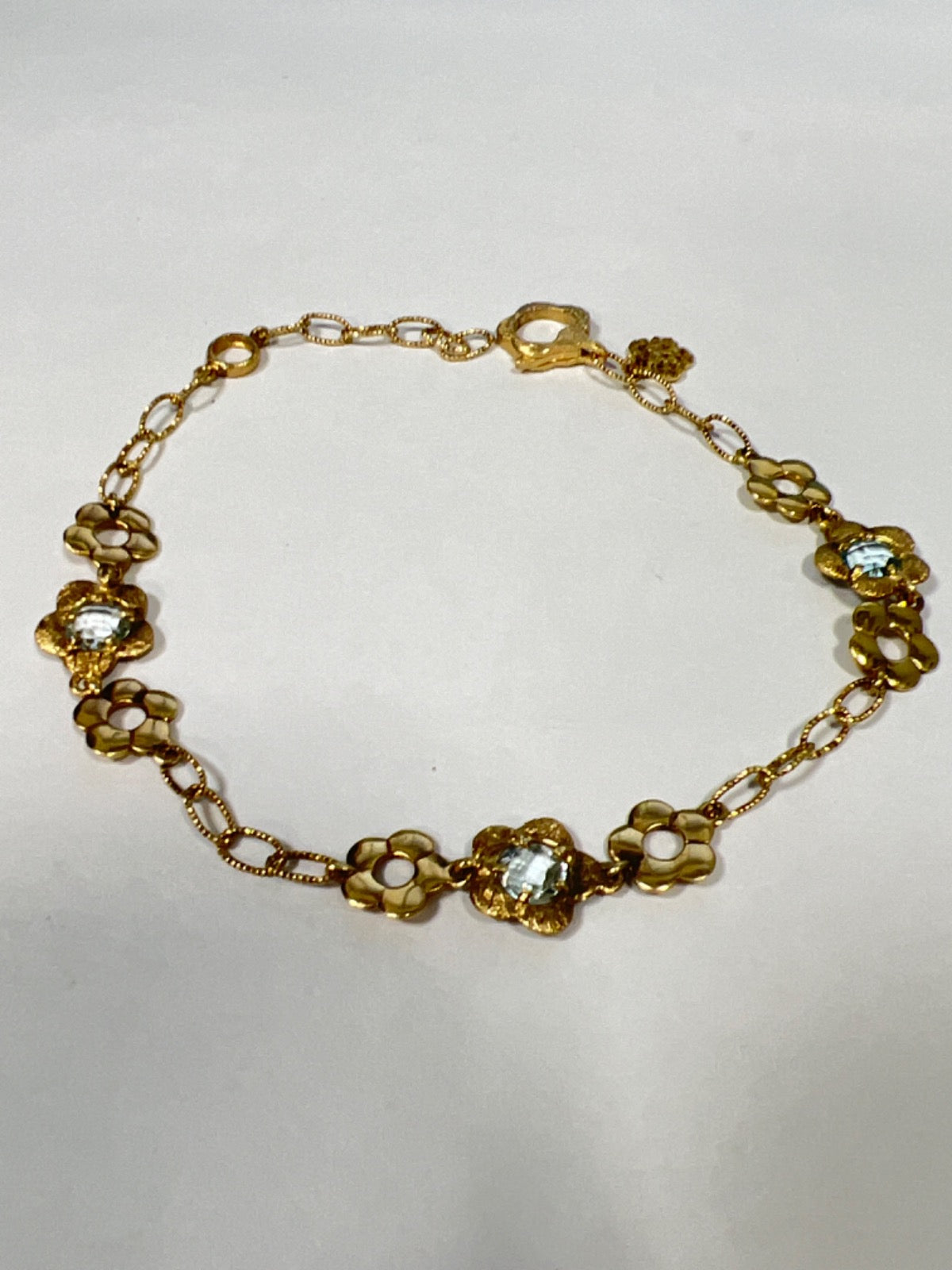 14k Yellow Gold Bracelet topaz