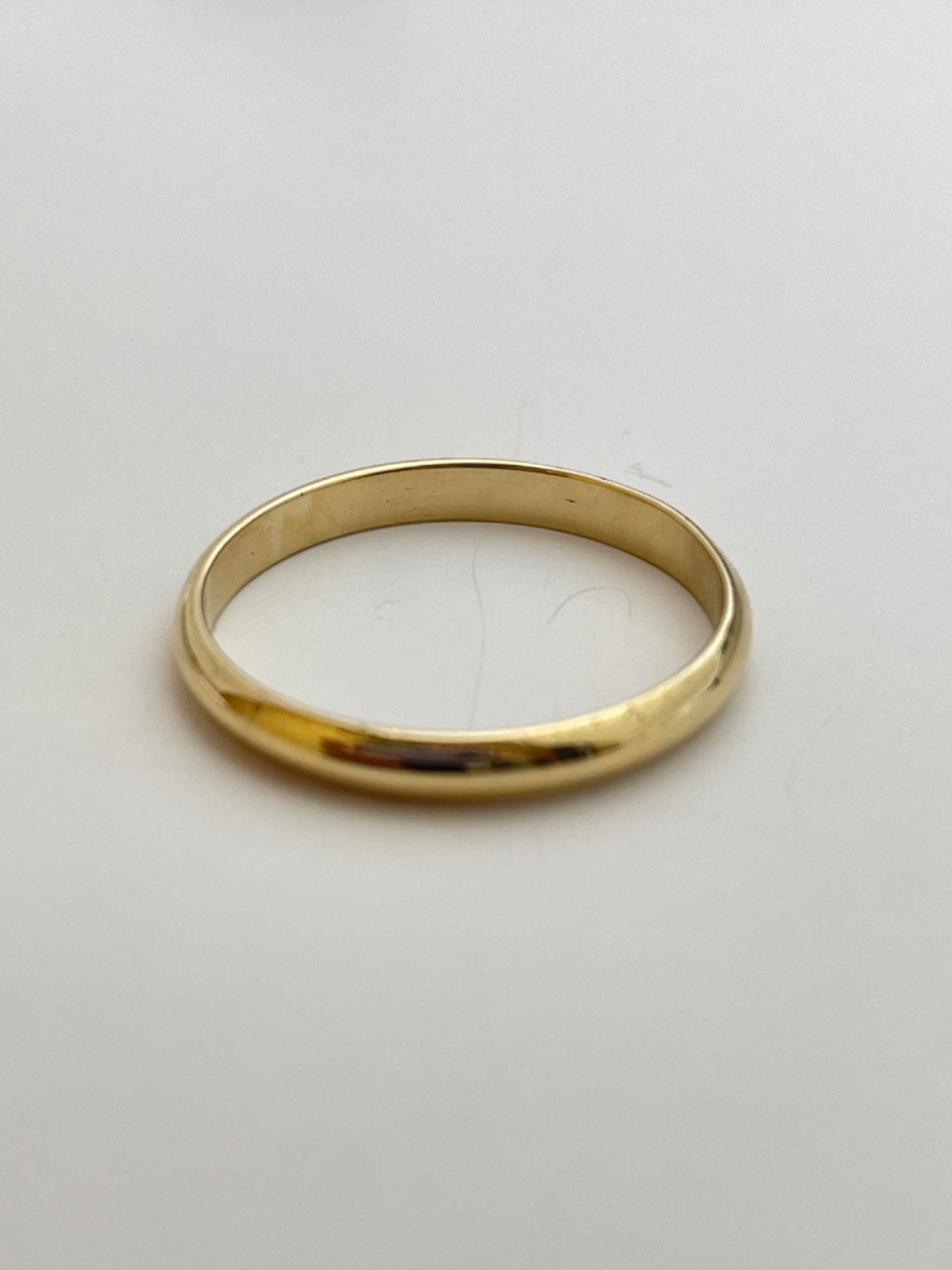 18K Yellow Gold Wedding Band