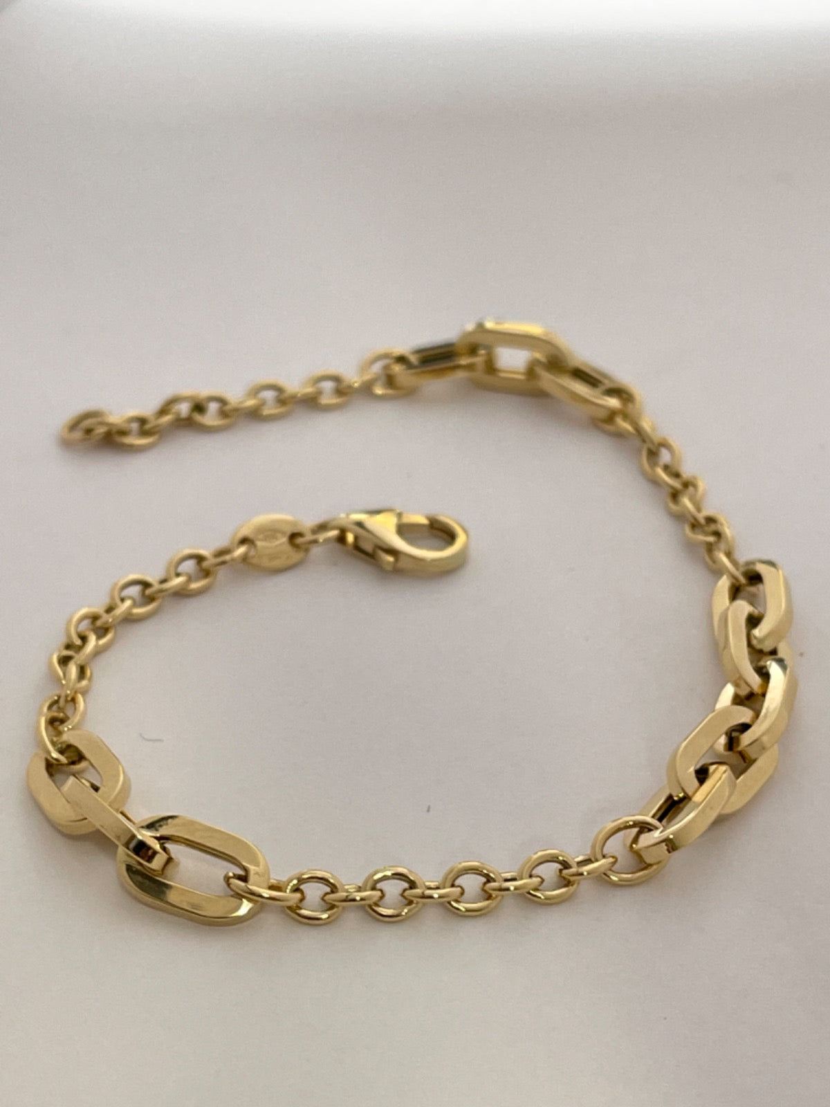 18K Yellow Gold Bracelet
