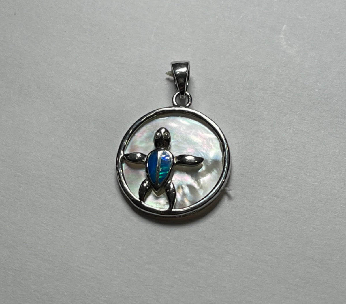 White Silver Tutle Pendant