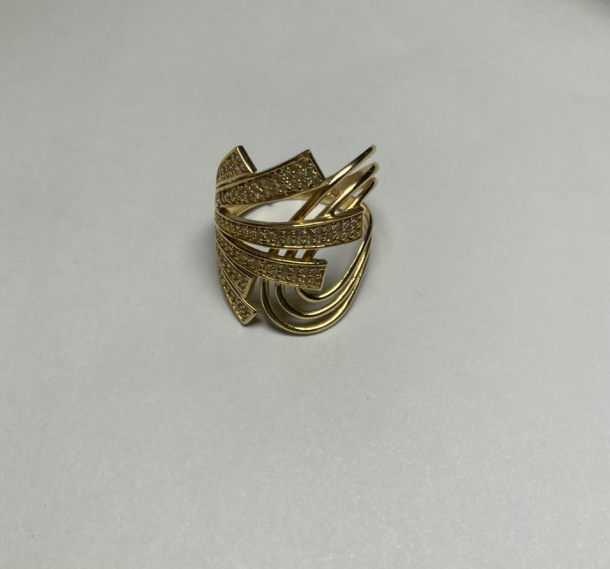 18K Yellow Gold Ring with CZ