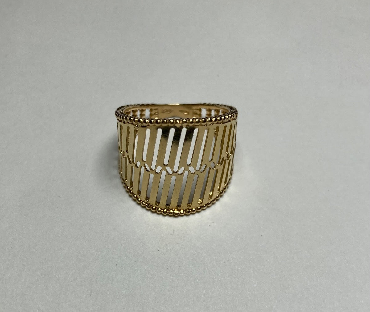 18K Yellow Gold Ring
