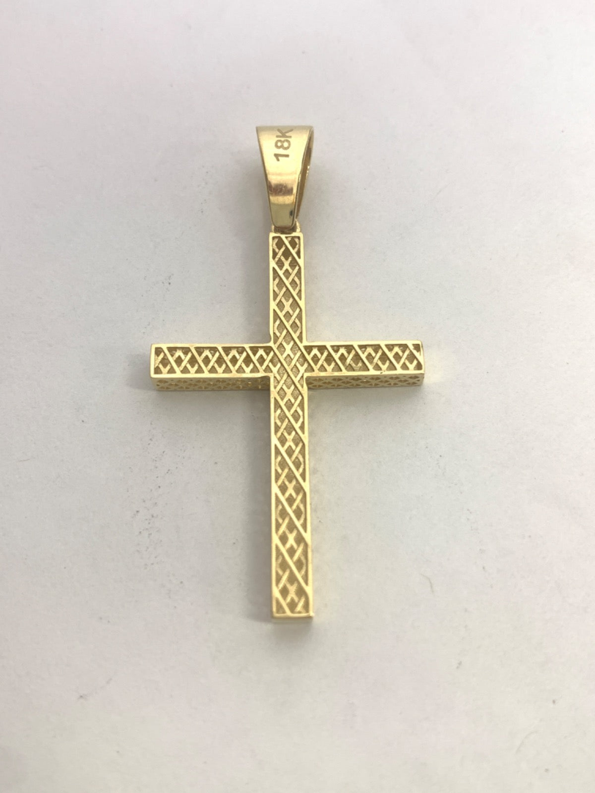 18K Yellow Gold Pendant
