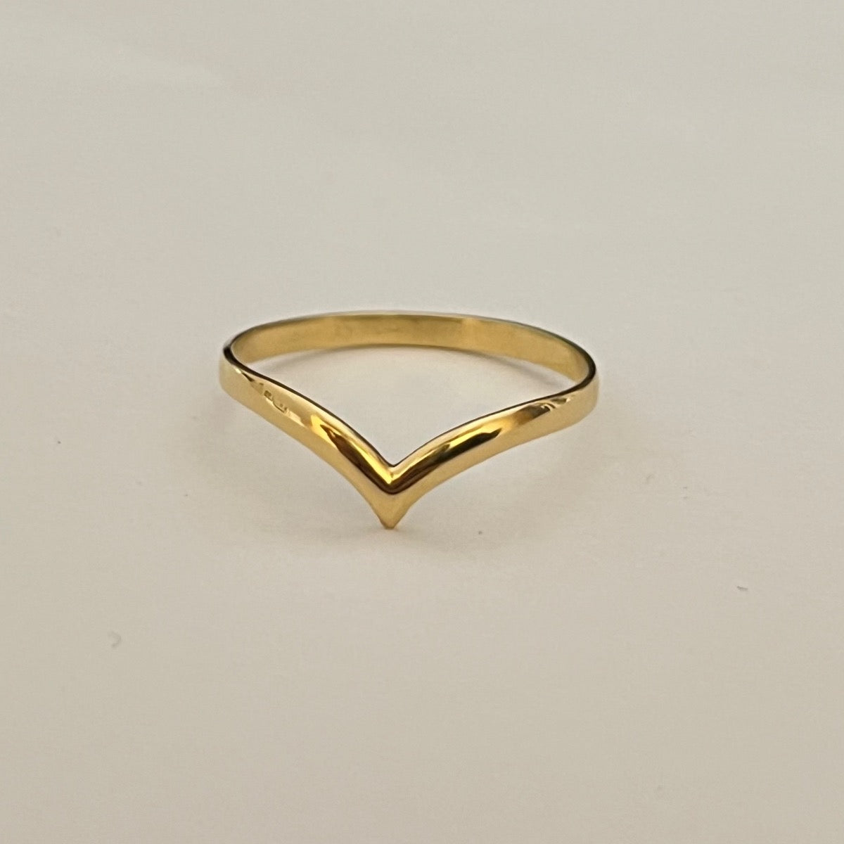18K Yellow Gold Ring
