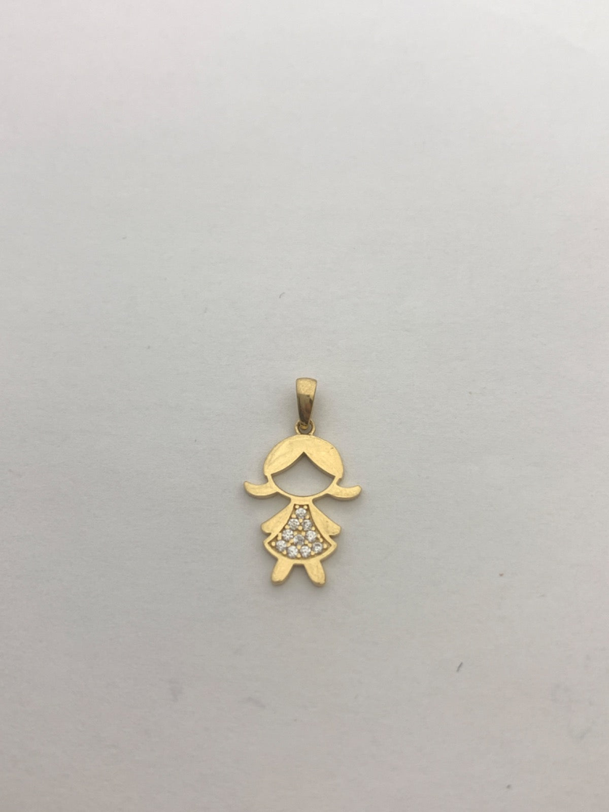 18K Yellow Gold Pendant with CZ