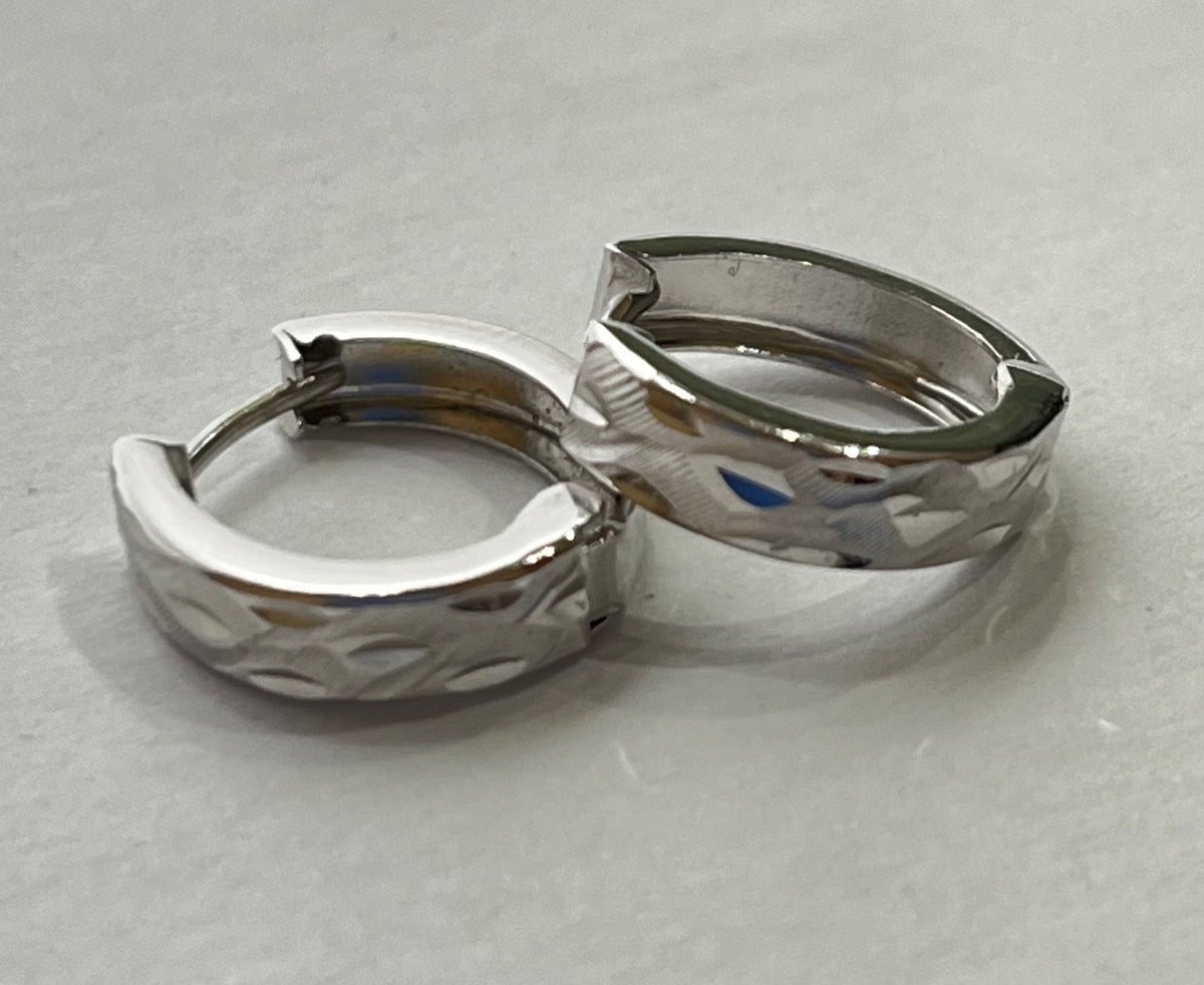14K White Gold Hope Earring
