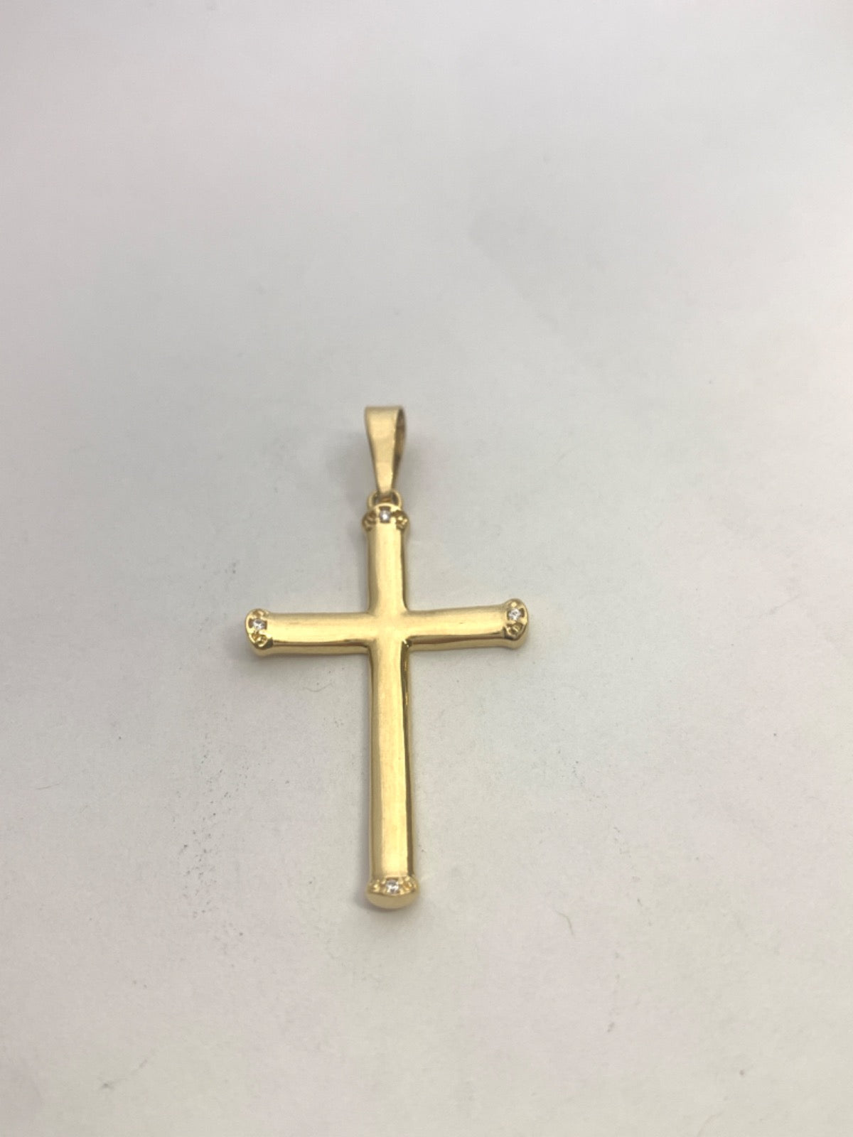 18K Yellow Gold Pendant