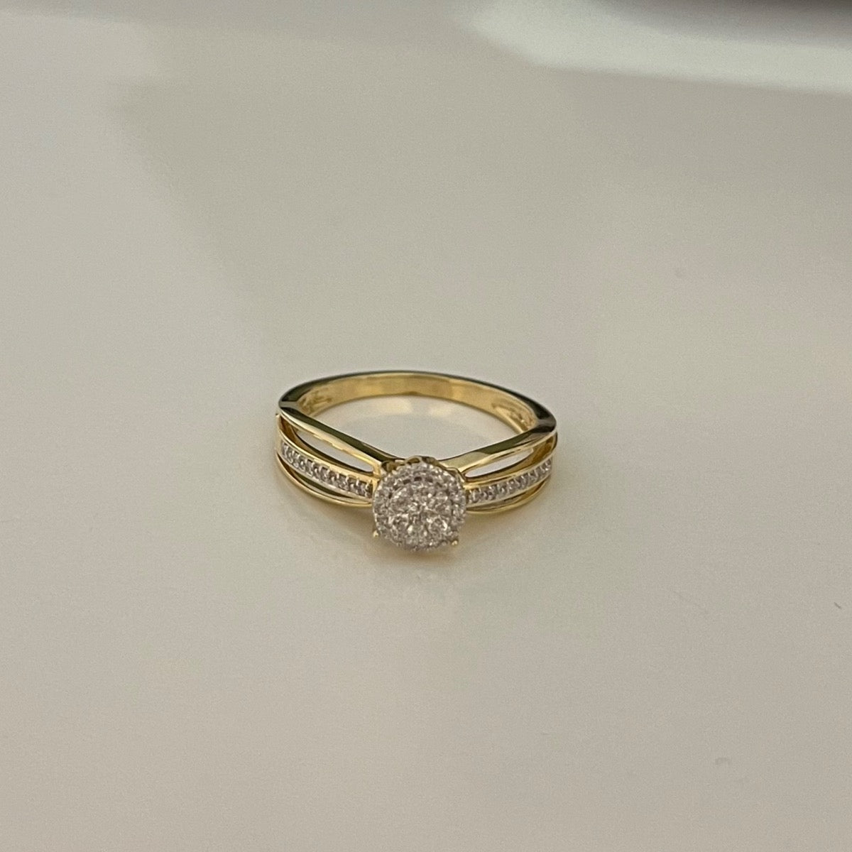 14K Yellow Gold Engagement Ring with Diamond