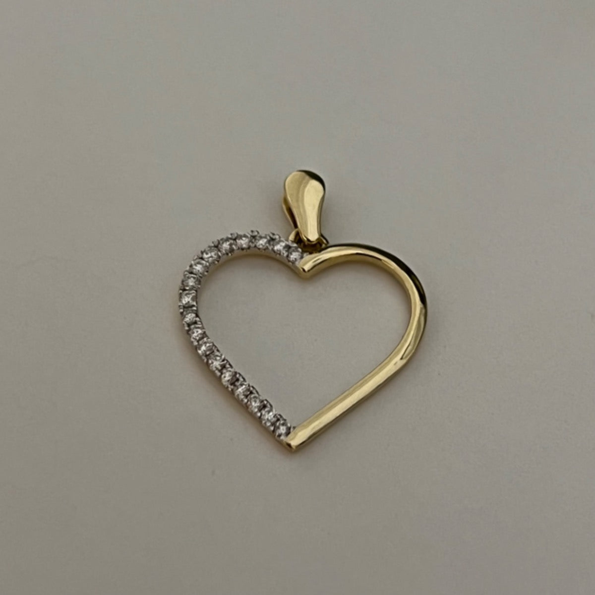 14K Yellow Gold Heart Pendant with Diamond