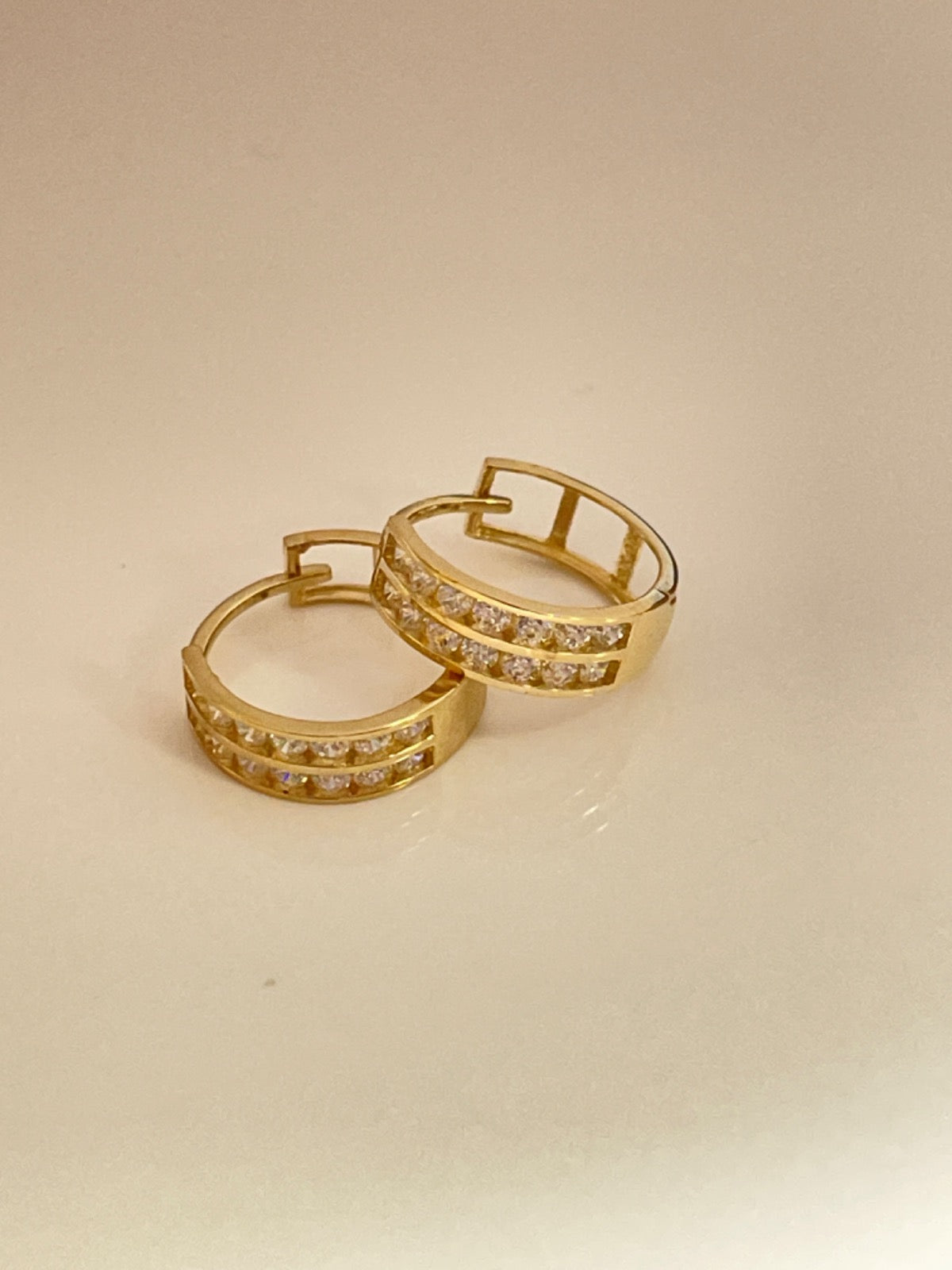 14K Yellow Gold Cz Hoop