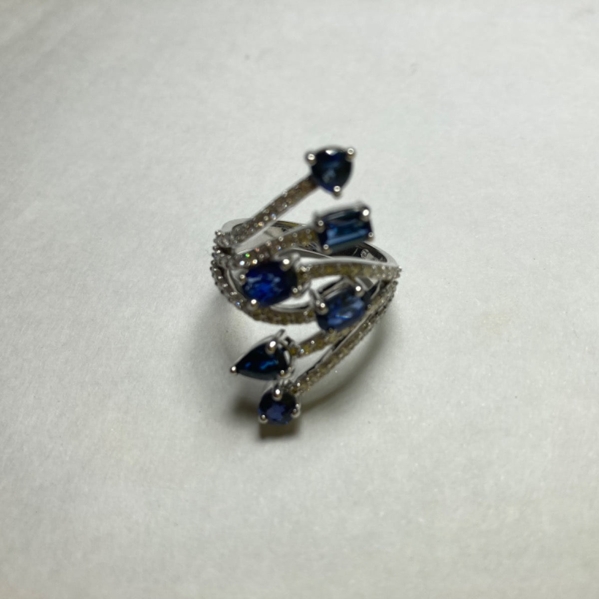 14K White Gold Ring with Diamond and Sapphire