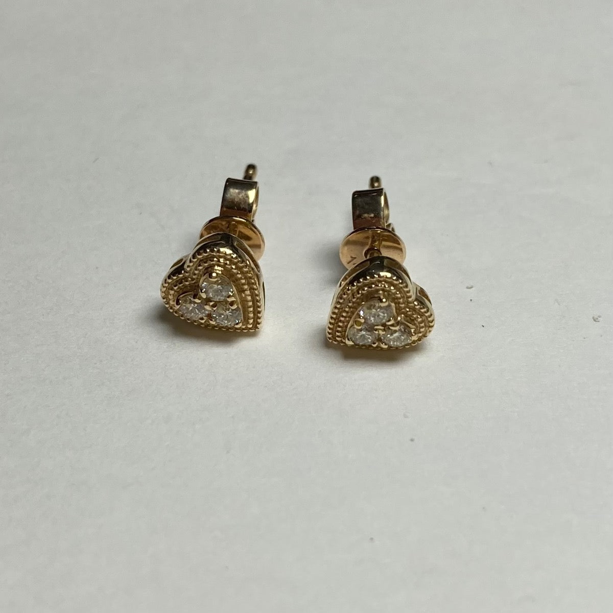 14K Yellow Gold Earring with Diamond