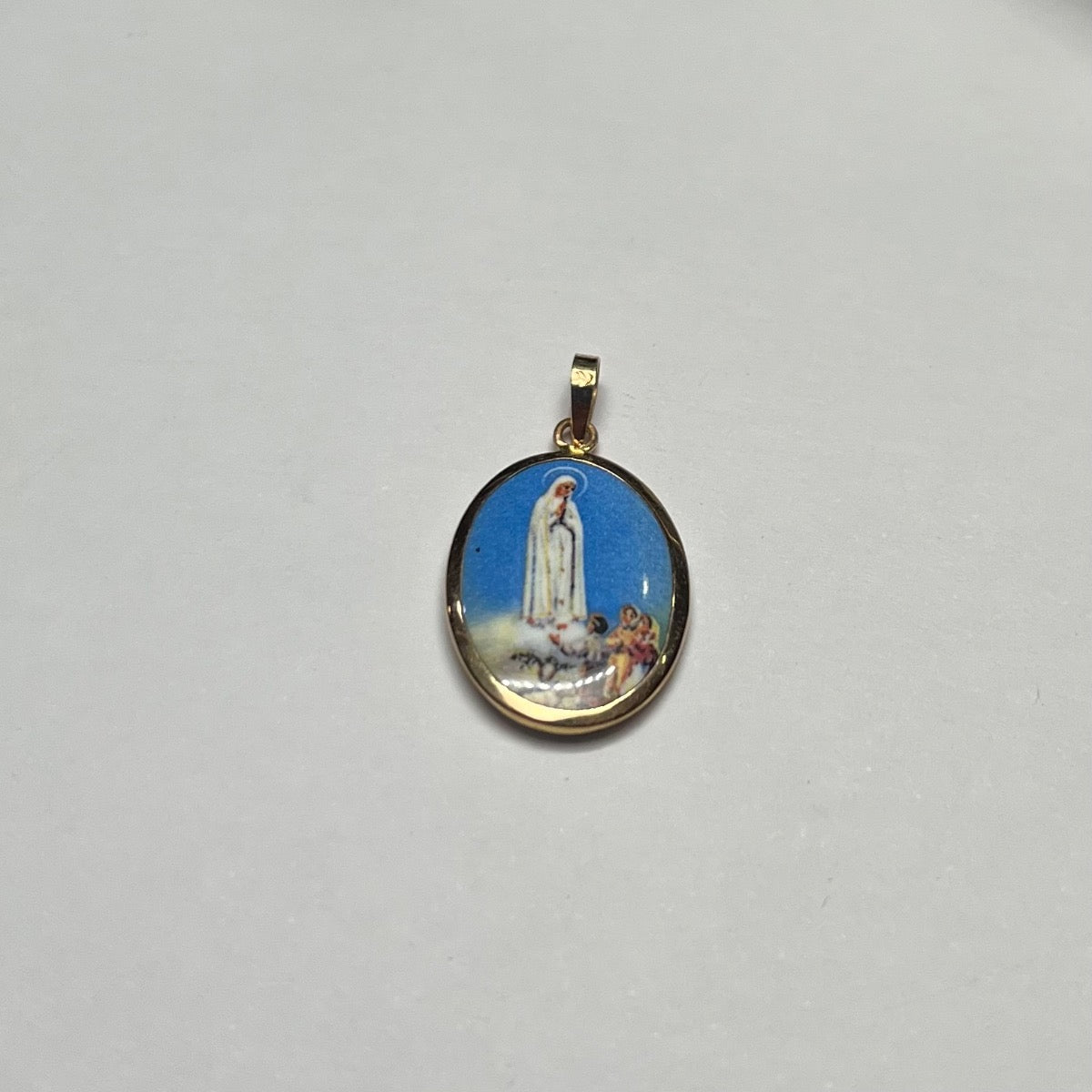 19K Yellow Gold Our Lady Of Fatima Charm