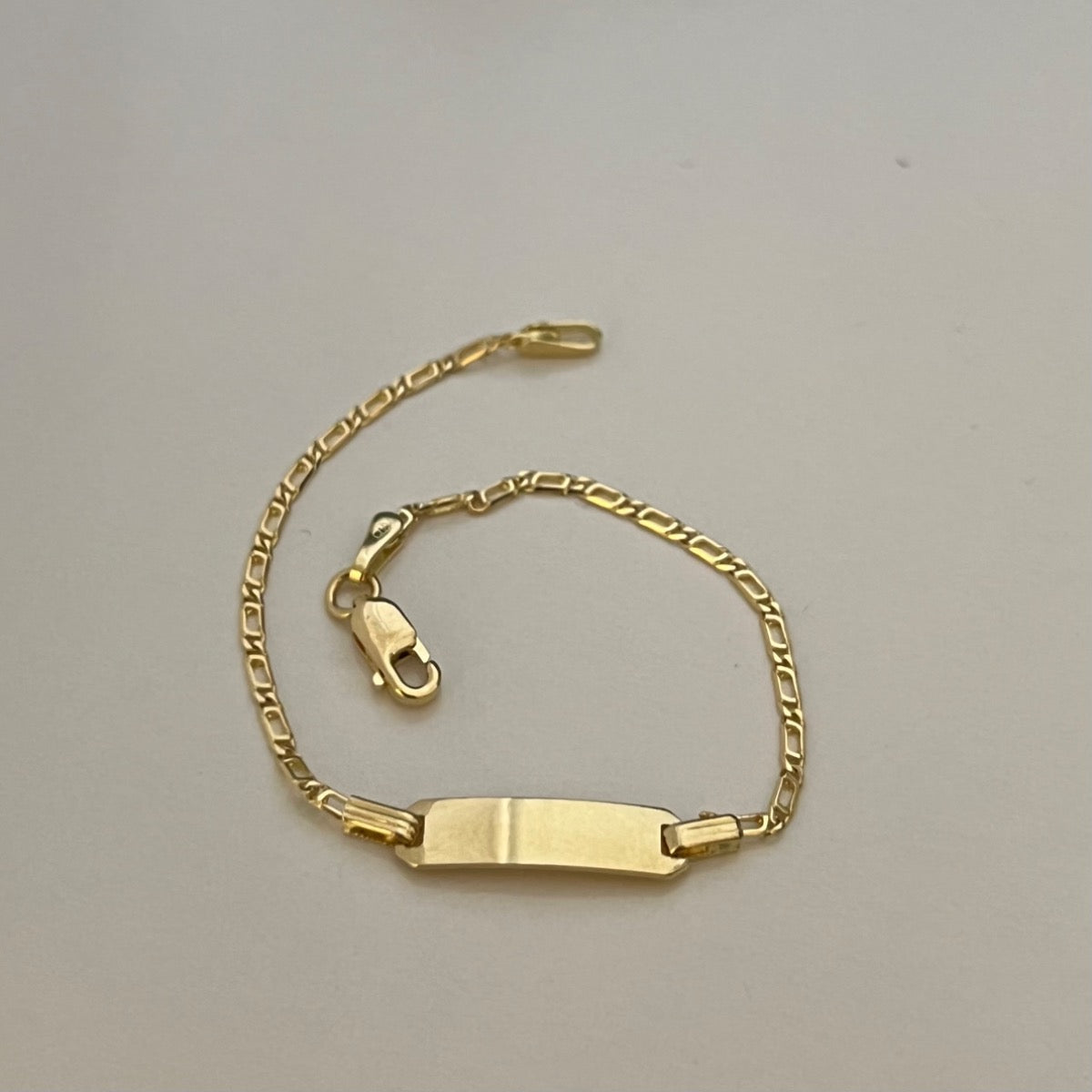 18K Yellow Gold Baby Bracelet