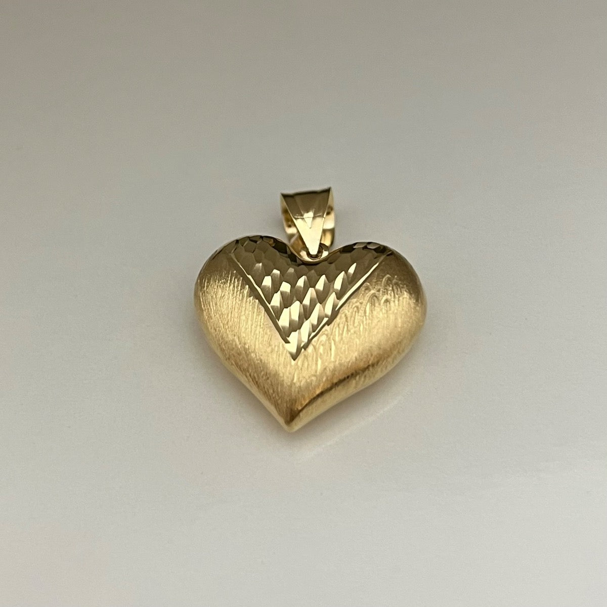 18K Yellow Gold Heart Pendant