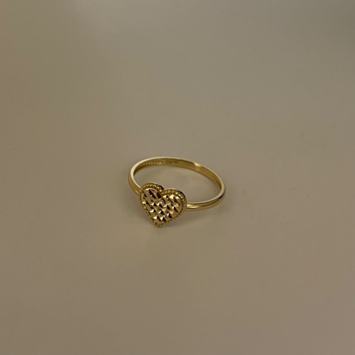 18K Yellow Gold Heart Ring