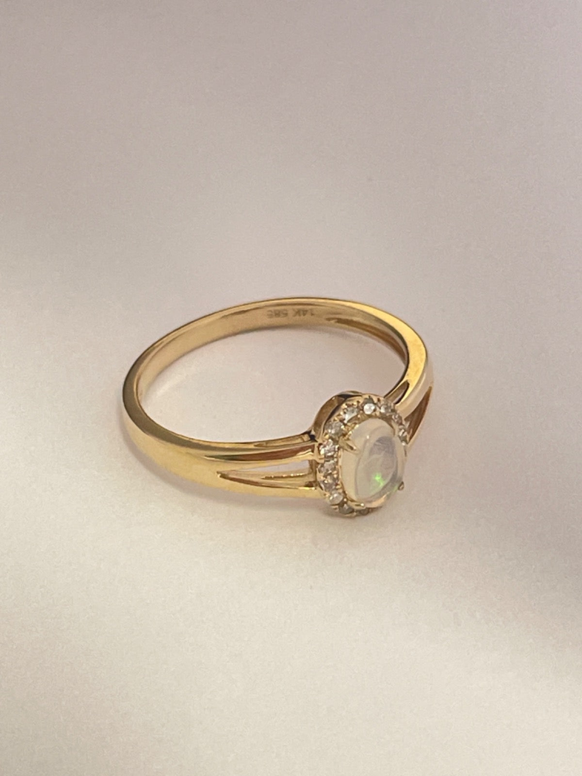 14K Yellow Gold Ring with Diamond