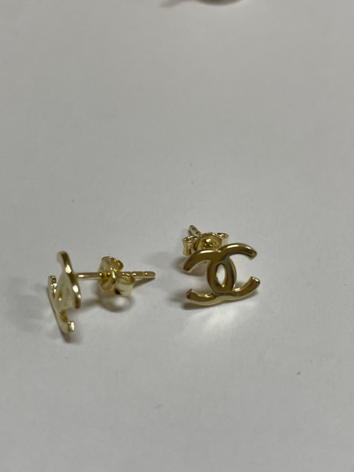 14K Yellow Gold Chanel Earring