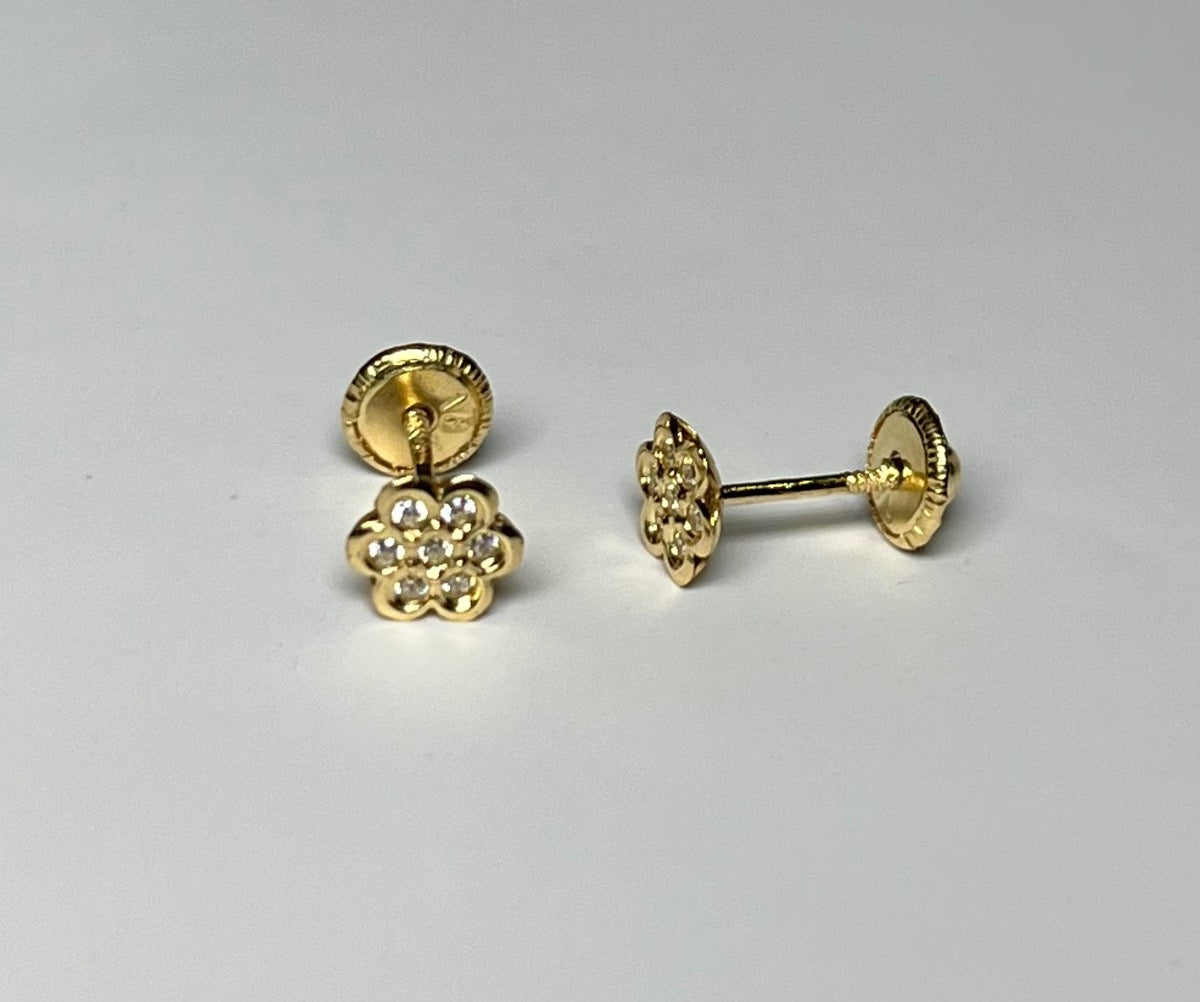 18K Yellow Gold Flower Earring with CZ