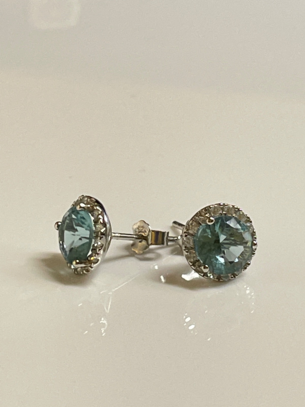 Silver Studs Earring with CZ