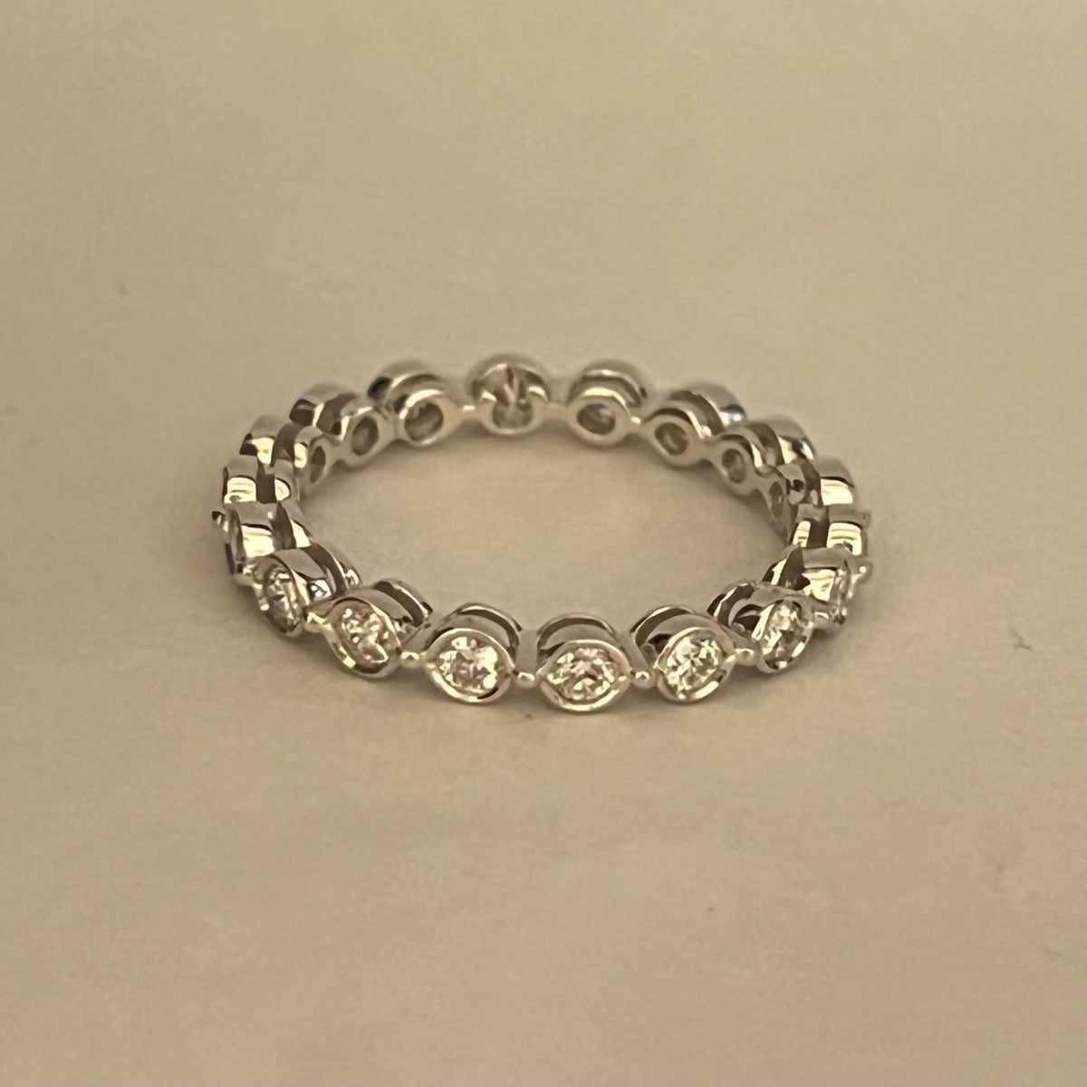 18K White Gold Eternity Wedding Band with Diamond