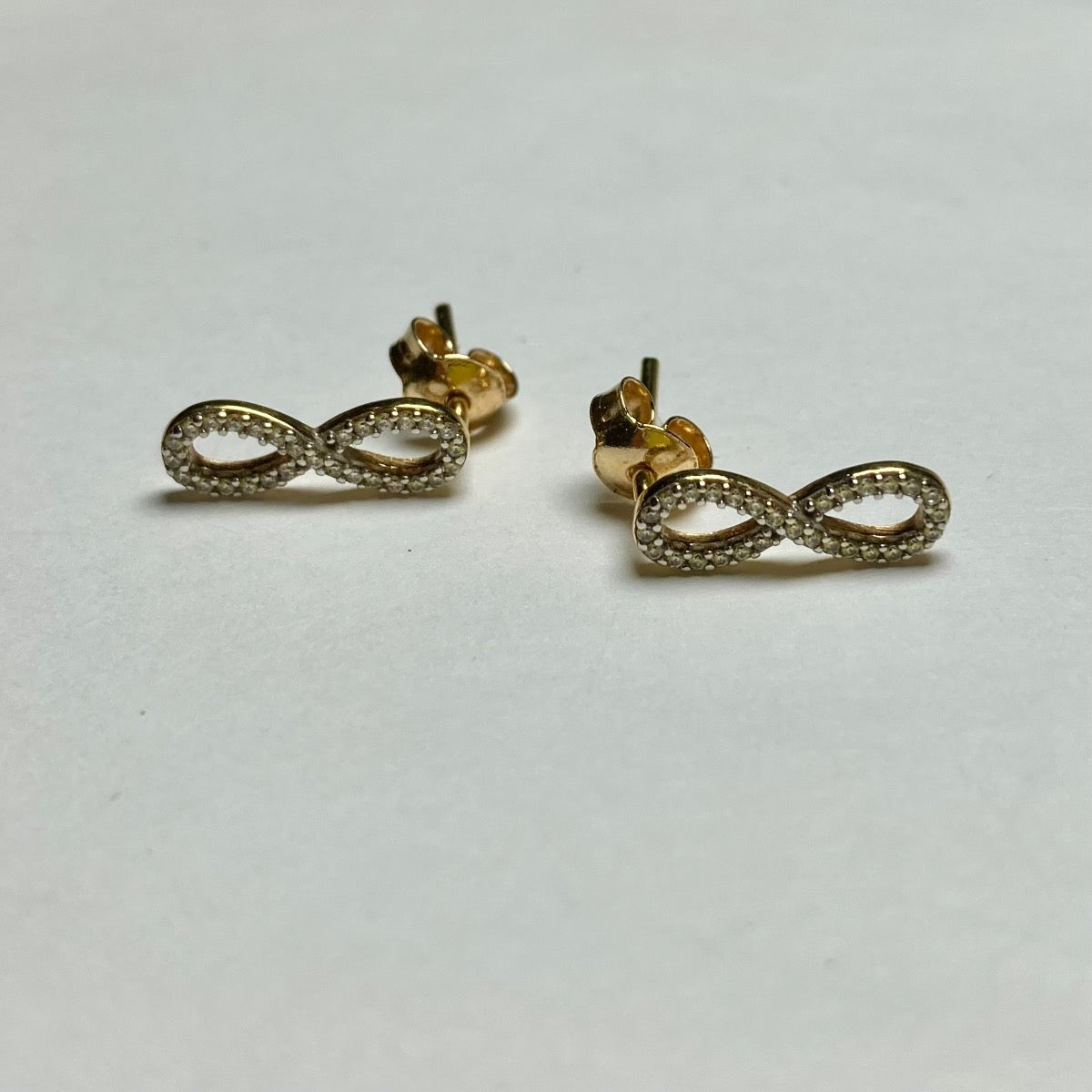 18K Yellow Gold Endless Earring