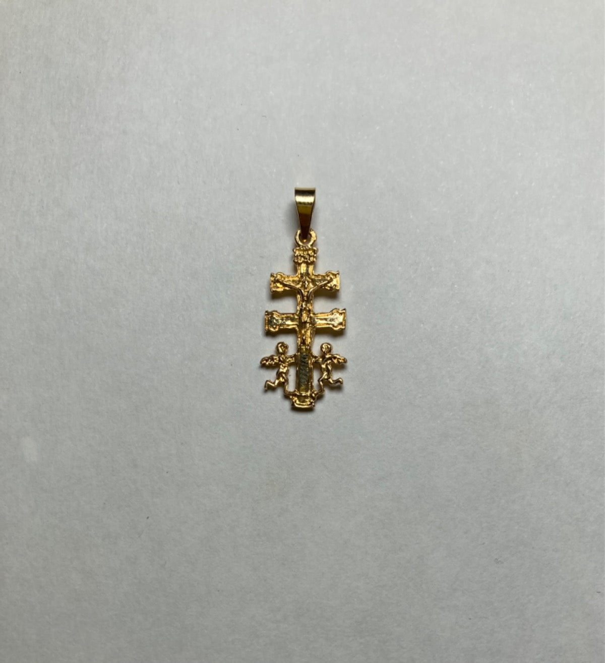 18K Yellow Gold Pendant