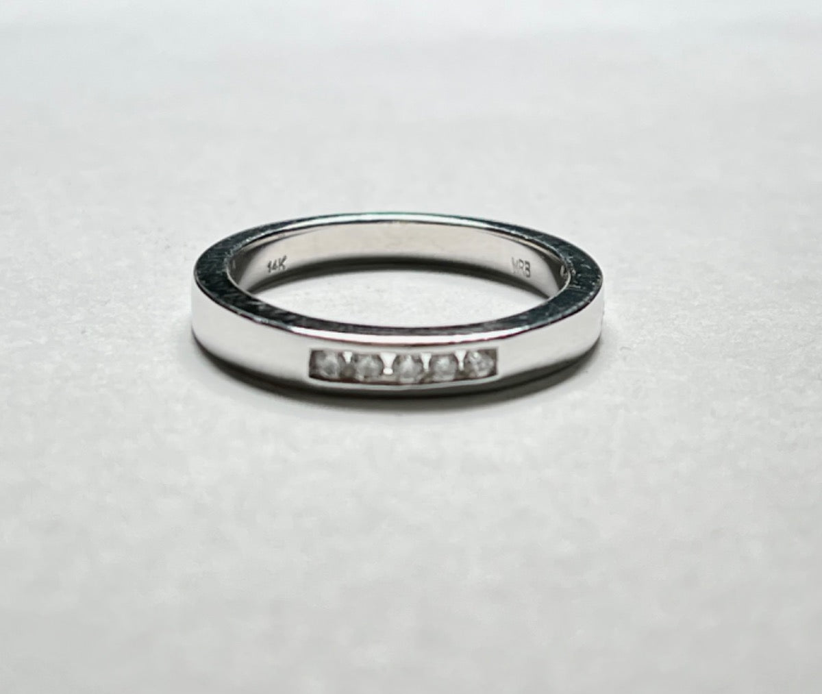 14K White Gold Wedding Band with Diamond