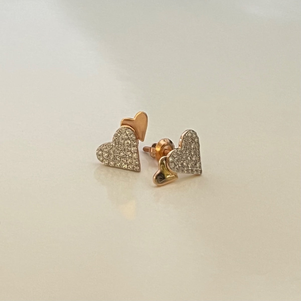 14K Rose Gold Heart Earring with Diamond