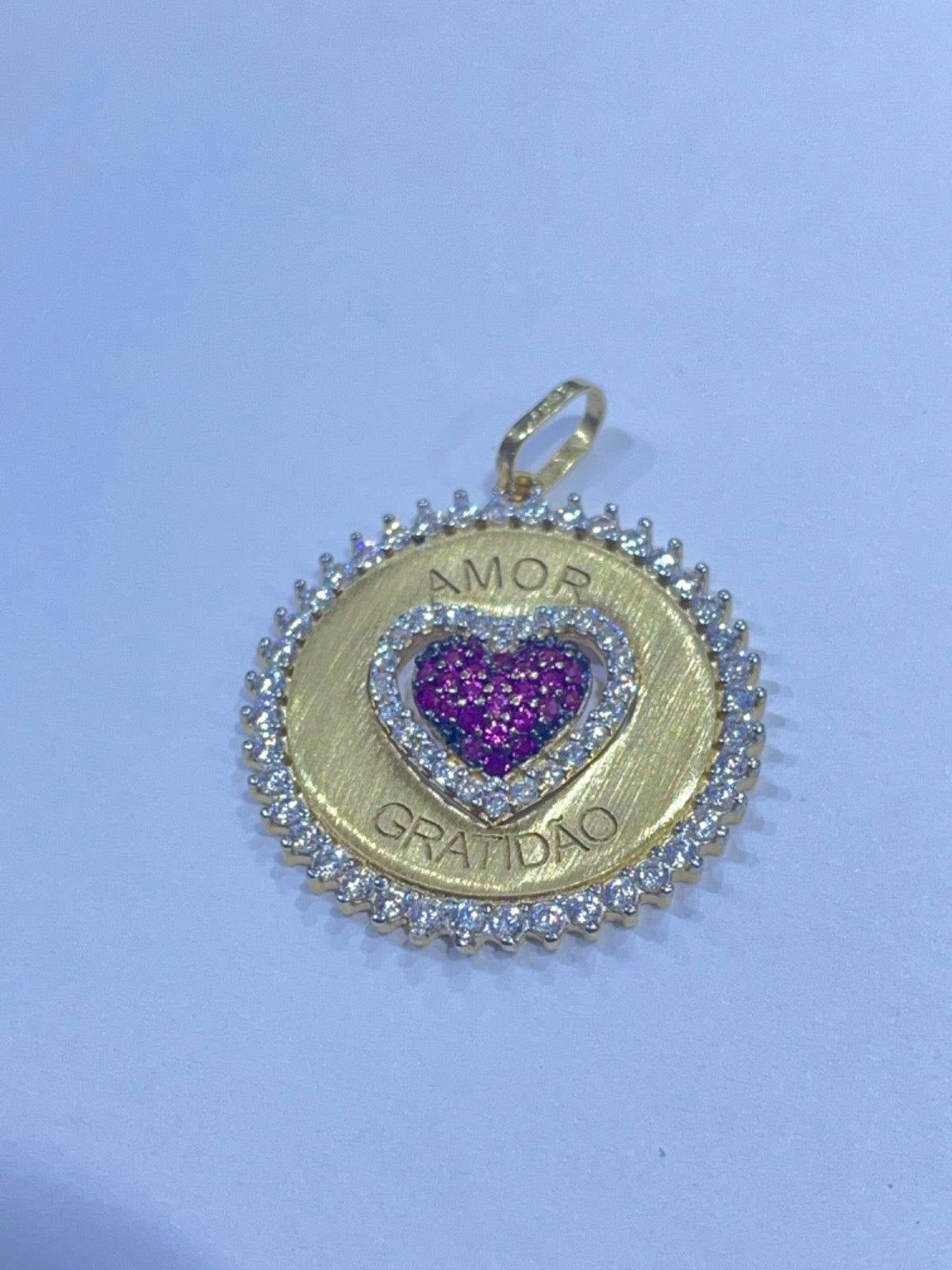 18K Yellow Gold Pendant with CZ