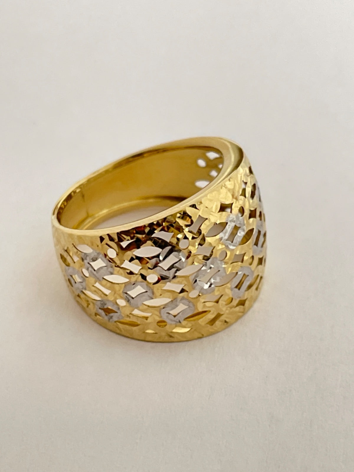 18K Two-Tone Gold Ring