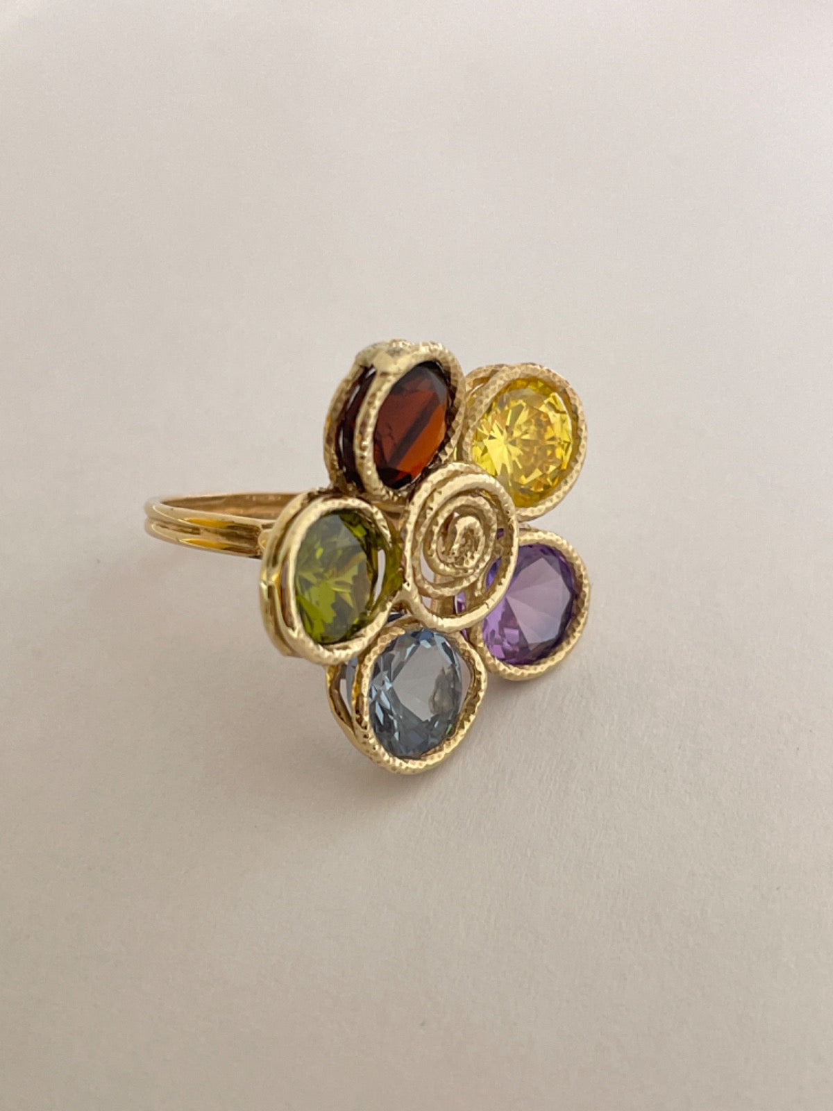 14K Yellow Gold Stone Flower Ring with Amethyst, Garnet, Citrine and Green Amethyst