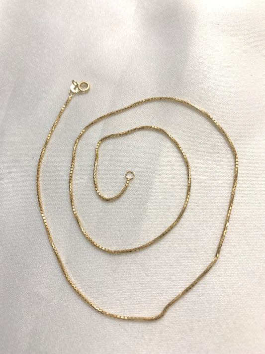 18K Yellow Gold  Chain