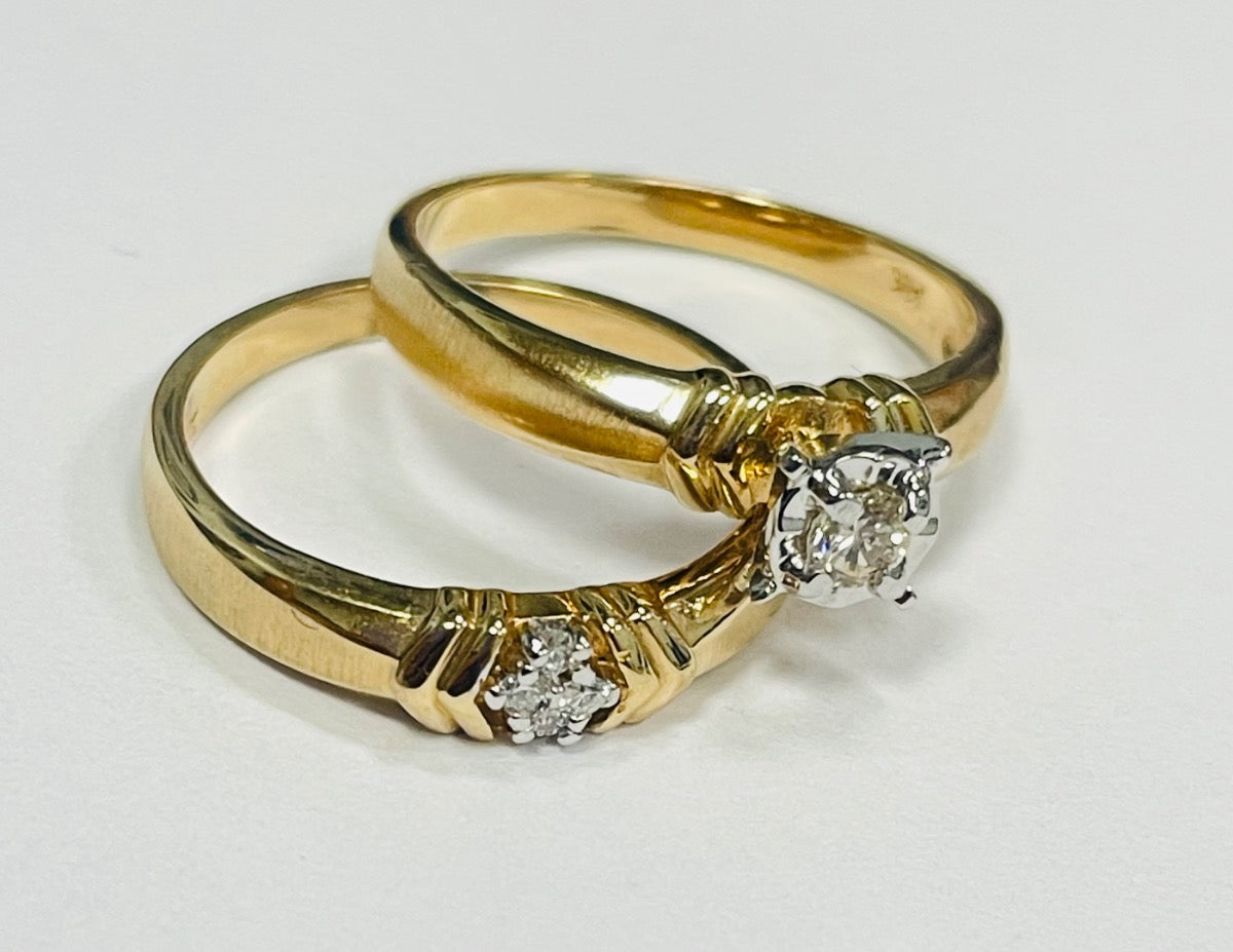 14K Yellow Gold  Engagement Ring with Diamond