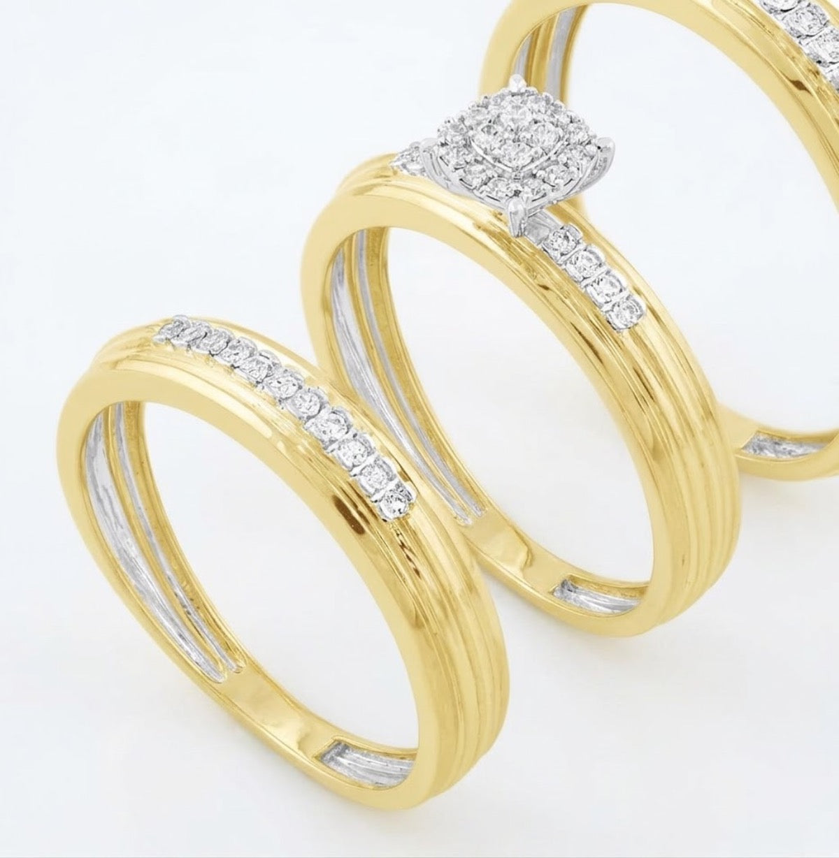 14K Yellow Gold  Engagement Ring with Diamond