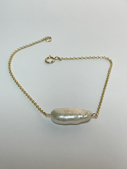 18K Yellow Gold  Bracelet with Pearl