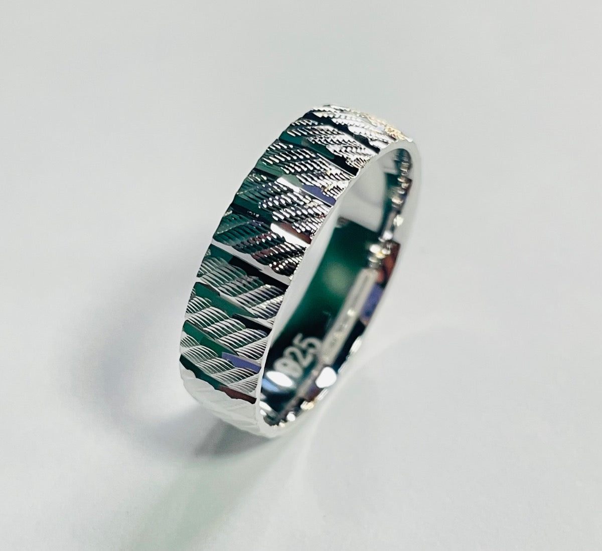 White Silver Diamond Cut Wedding Band