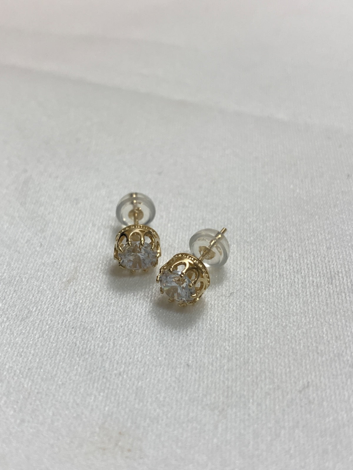 14K Yellow Gold  Earring with CZ