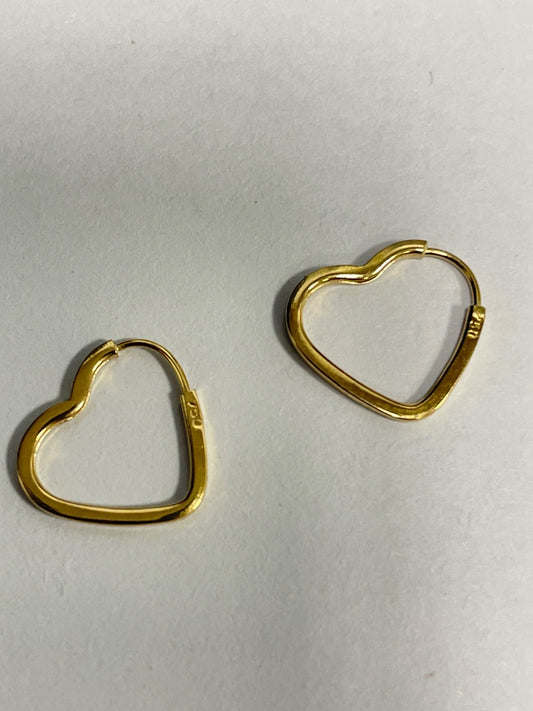 18K Yellow Gold Heart Earring