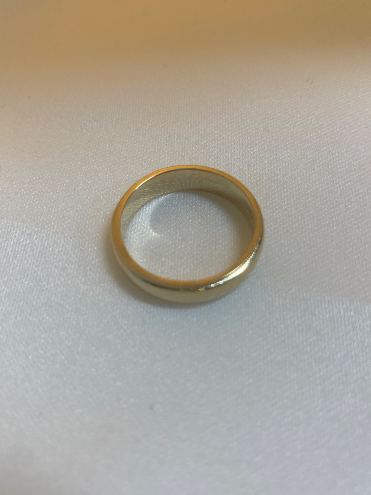 14K Yellow Gold  Wedding Band