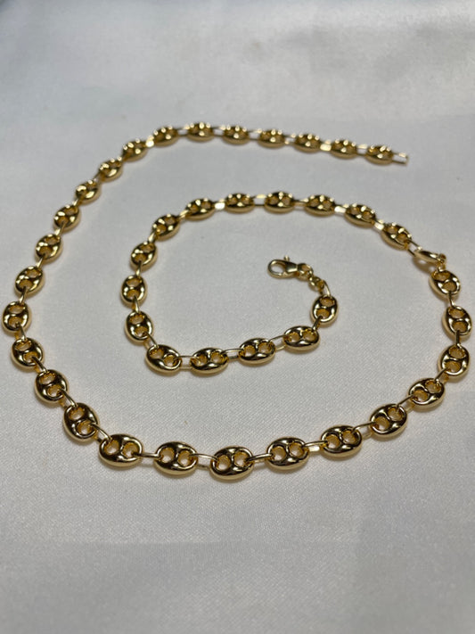 18K Yellow Gold Cuci Link  Chain